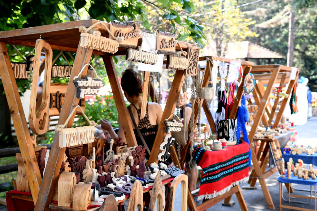 Osmomartovski bazar