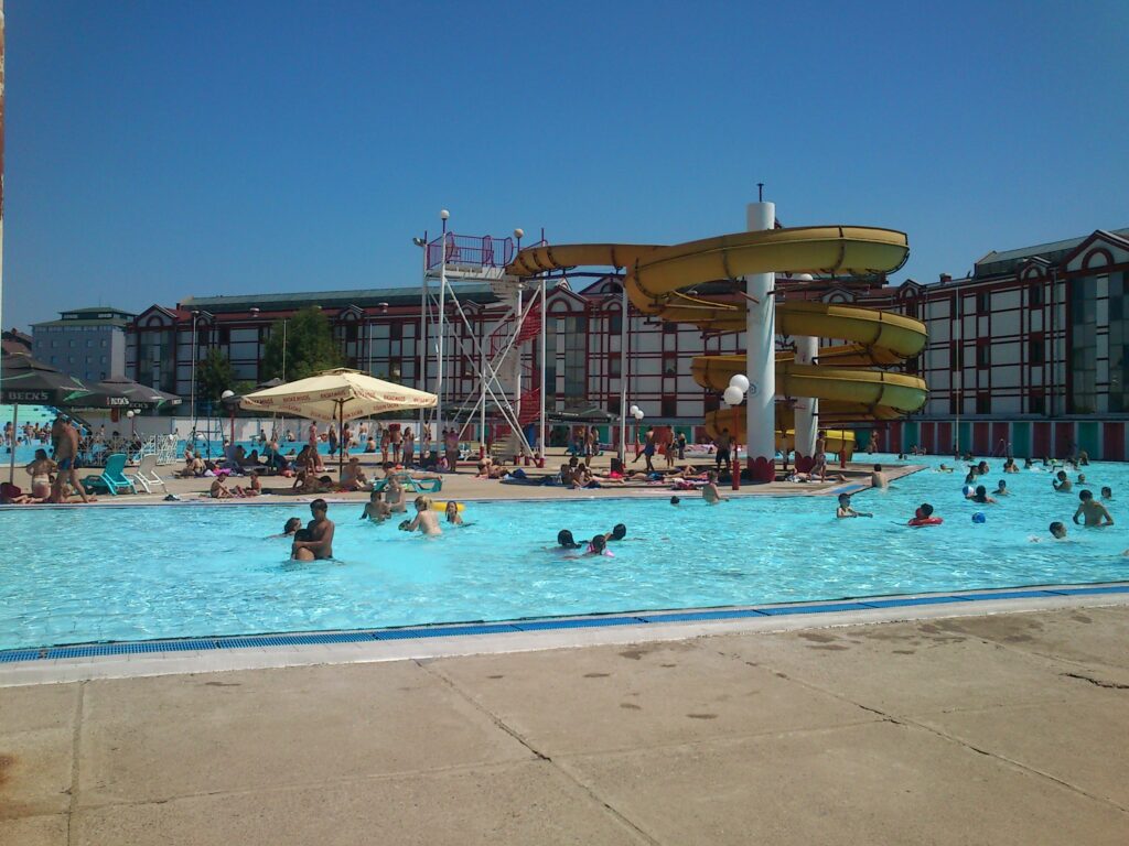 Ustanova "Sportski centar Bor"